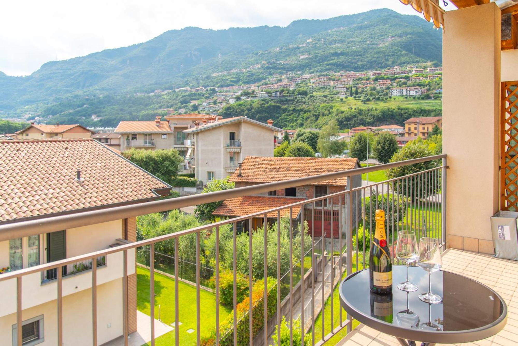 Casa Vacanze Renata Costa Volpino Exterior foto